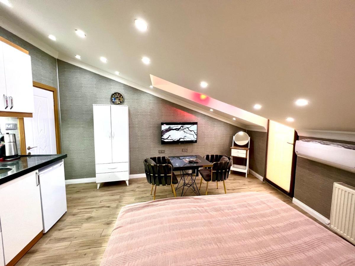 Levent Palace Otel Stdyo - Istanbul — Fotos 1